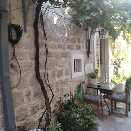 בודווה Michel Guest House מראה חיצוני תמונה